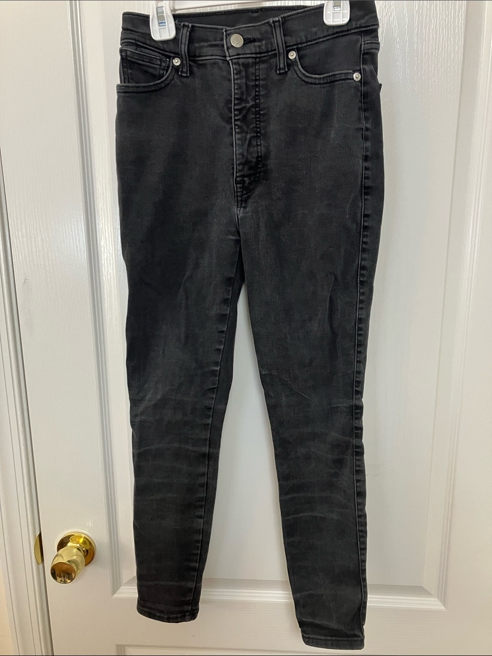 25 inch waist skinny black Lucky 🍀 jeans
